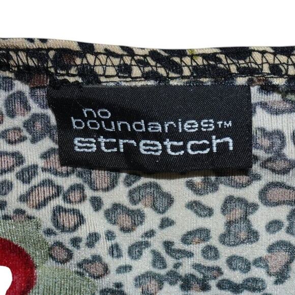 No Boundaries Leopard Print Red Rose Long Sleeve Stretch Top Juniors M - Picture 8 of 8